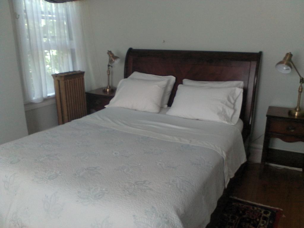 A Kingston Bed & Breakfast Exteriör bild