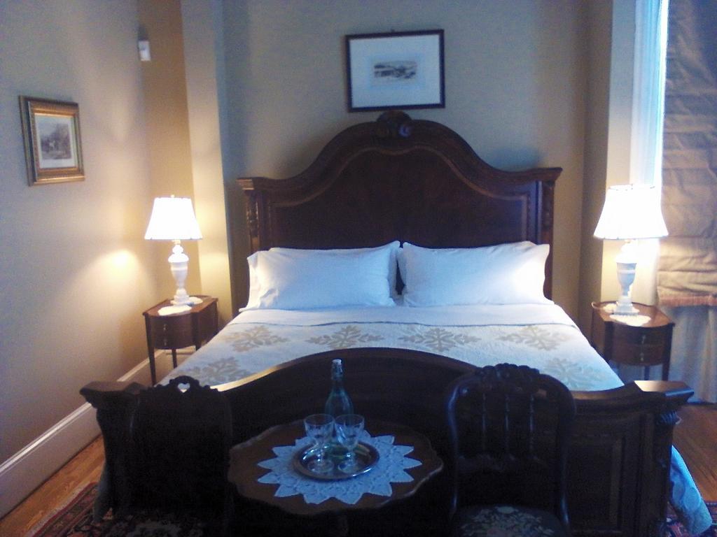 A Kingston Bed & Breakfast Exteriör bild