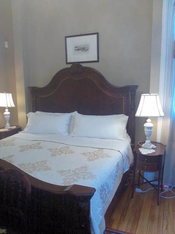 A Kingston Bed & Breakfast Exteriör bild